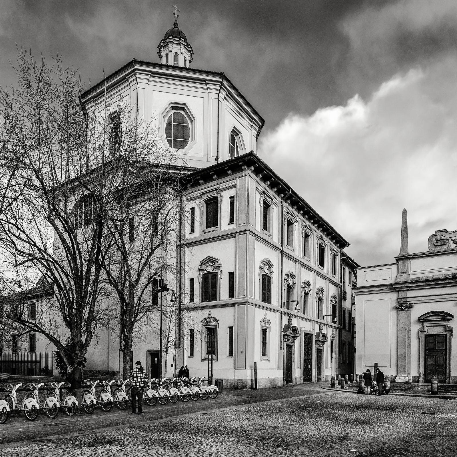 Milano - Chiesa di san Bernardino alle Ossa