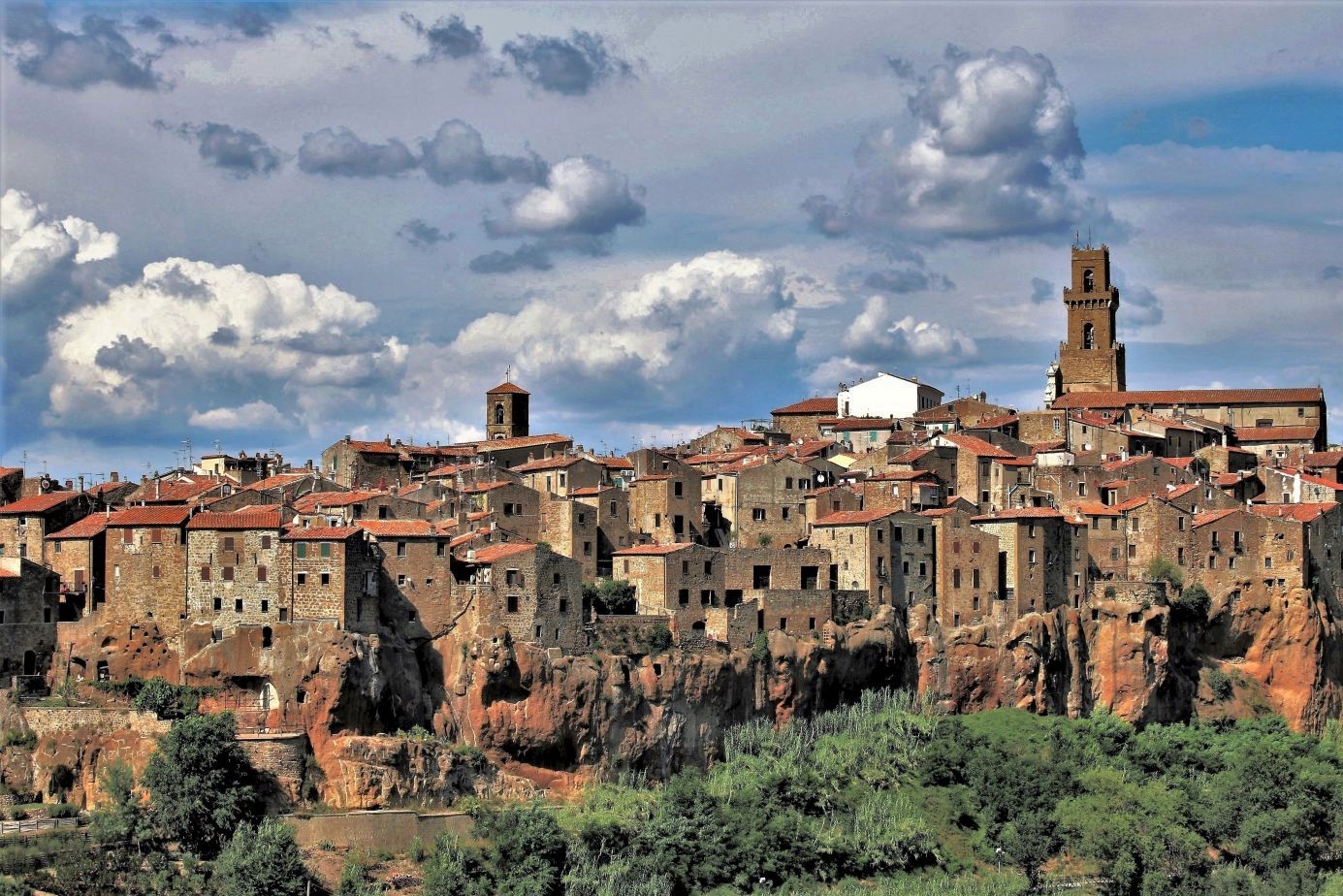 Nuvole a Pitigliano