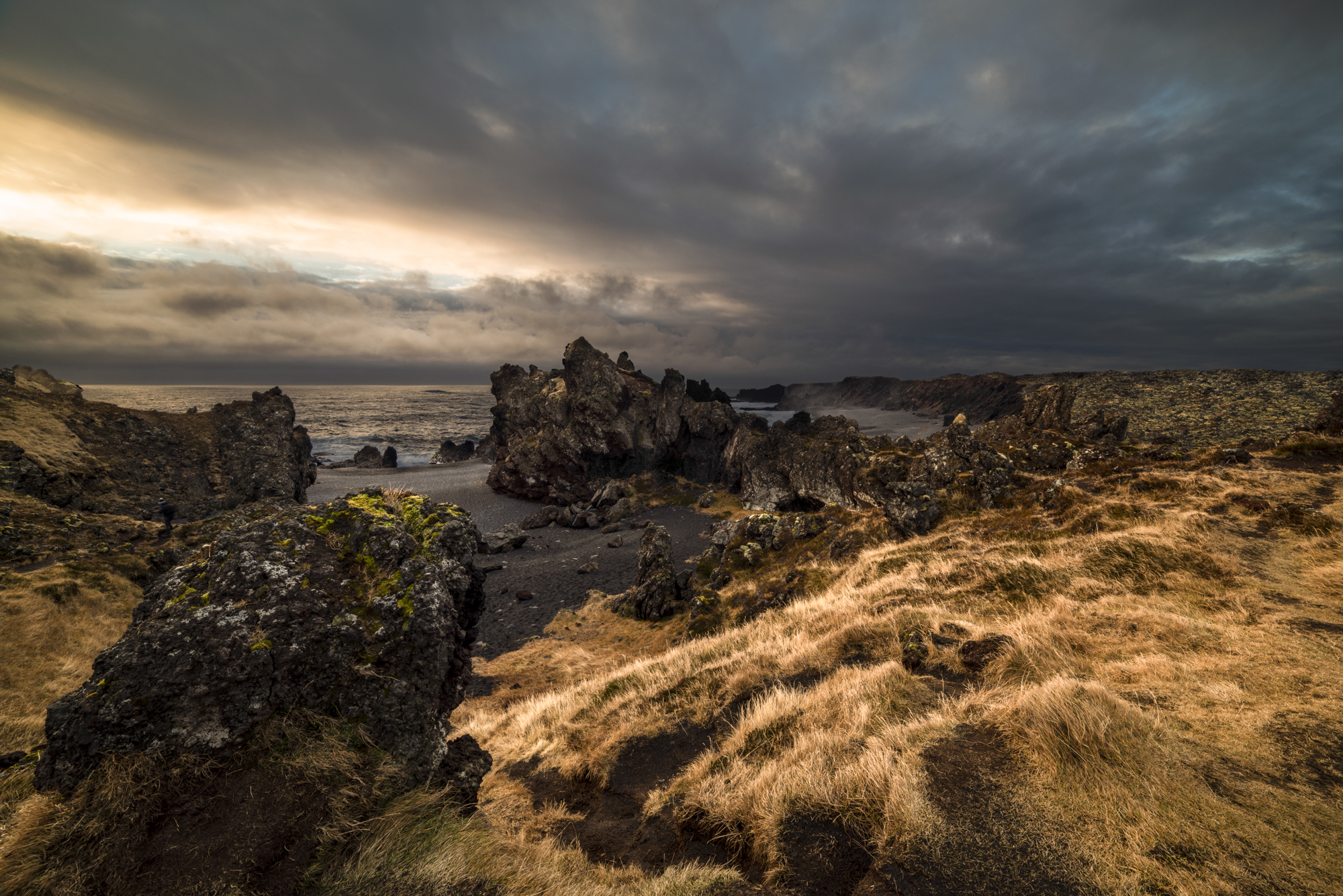 ISLANDA - Reynisfjara