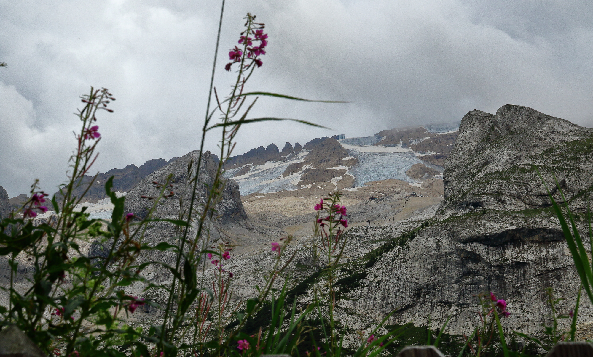 Marmolada in "crisi"