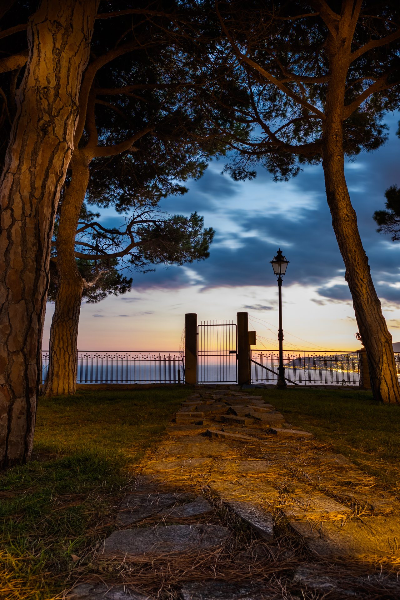 The Gate to the Sea