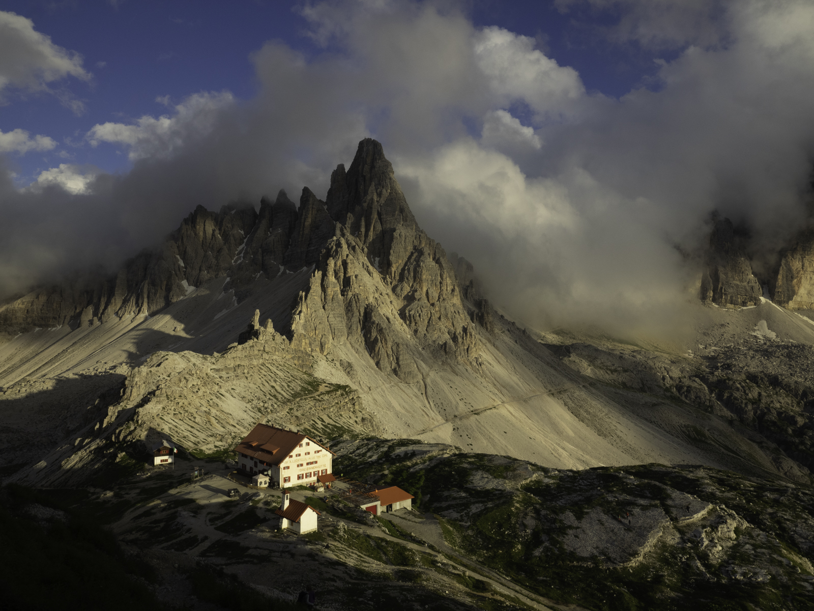 Dolomiti Rif. A. Locatelli It.