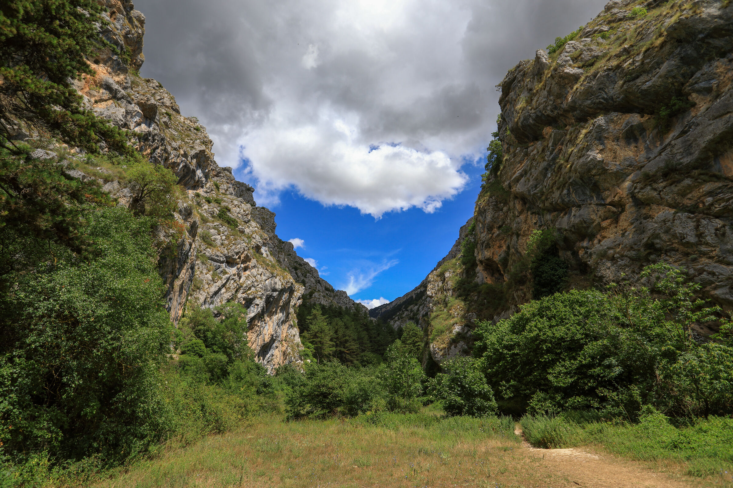 Celano Gorges