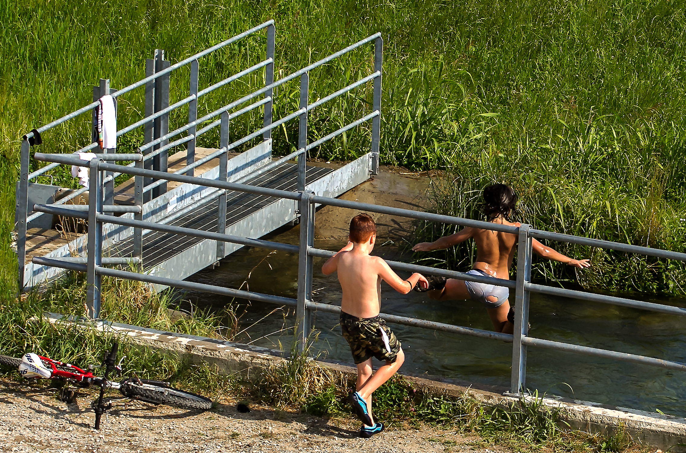 il bagno nel fosso