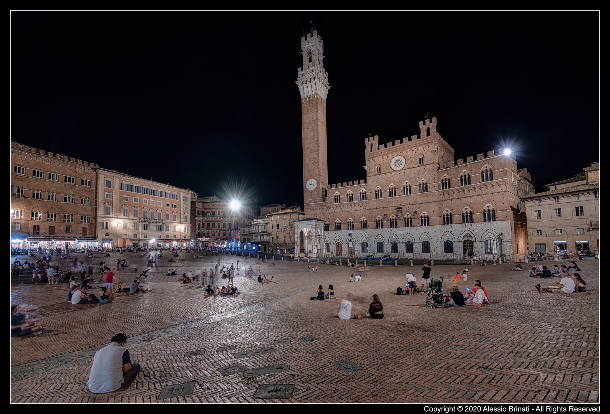 Piazza del Campo by night