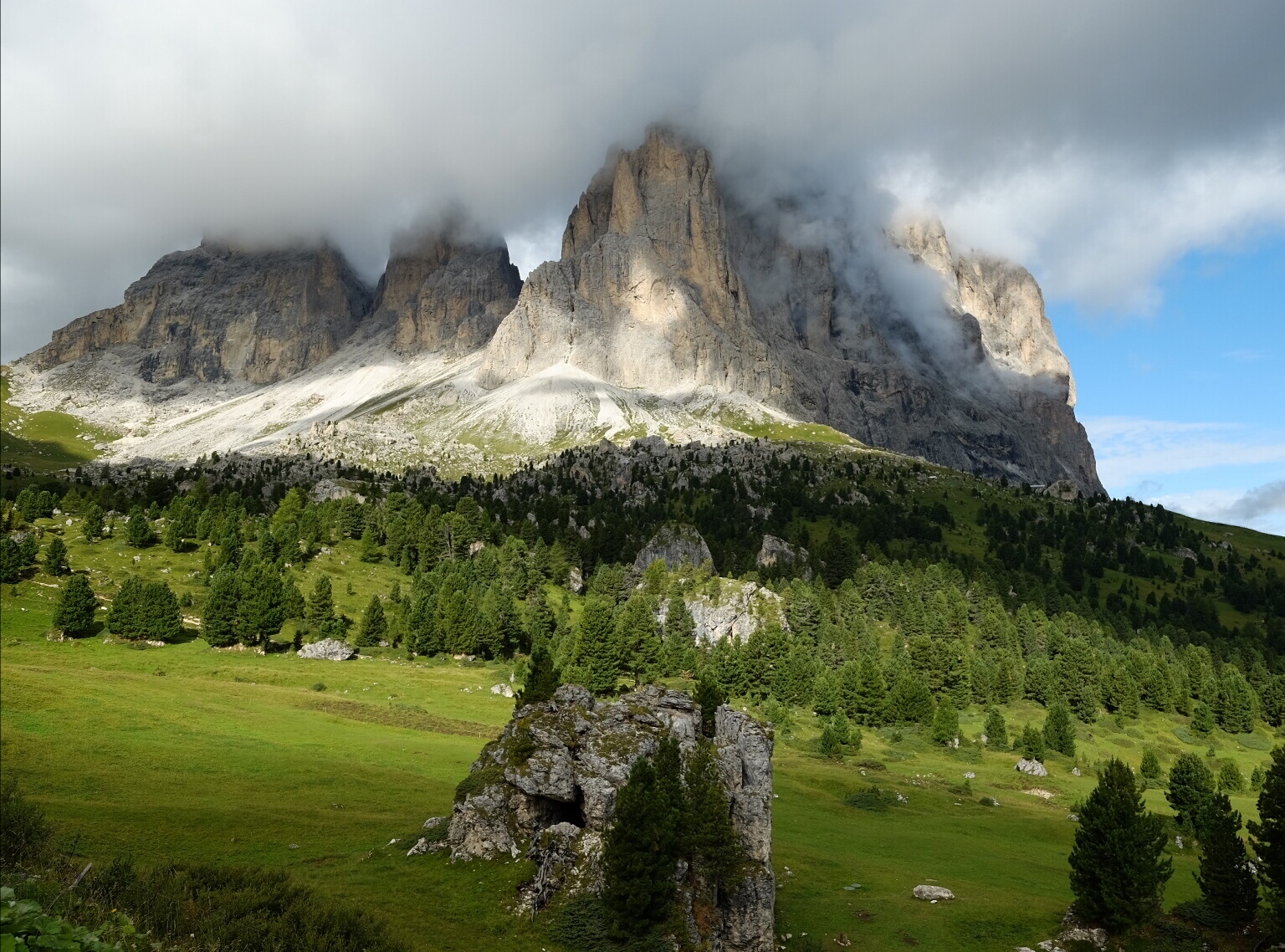 Long-term sasso in the clouds