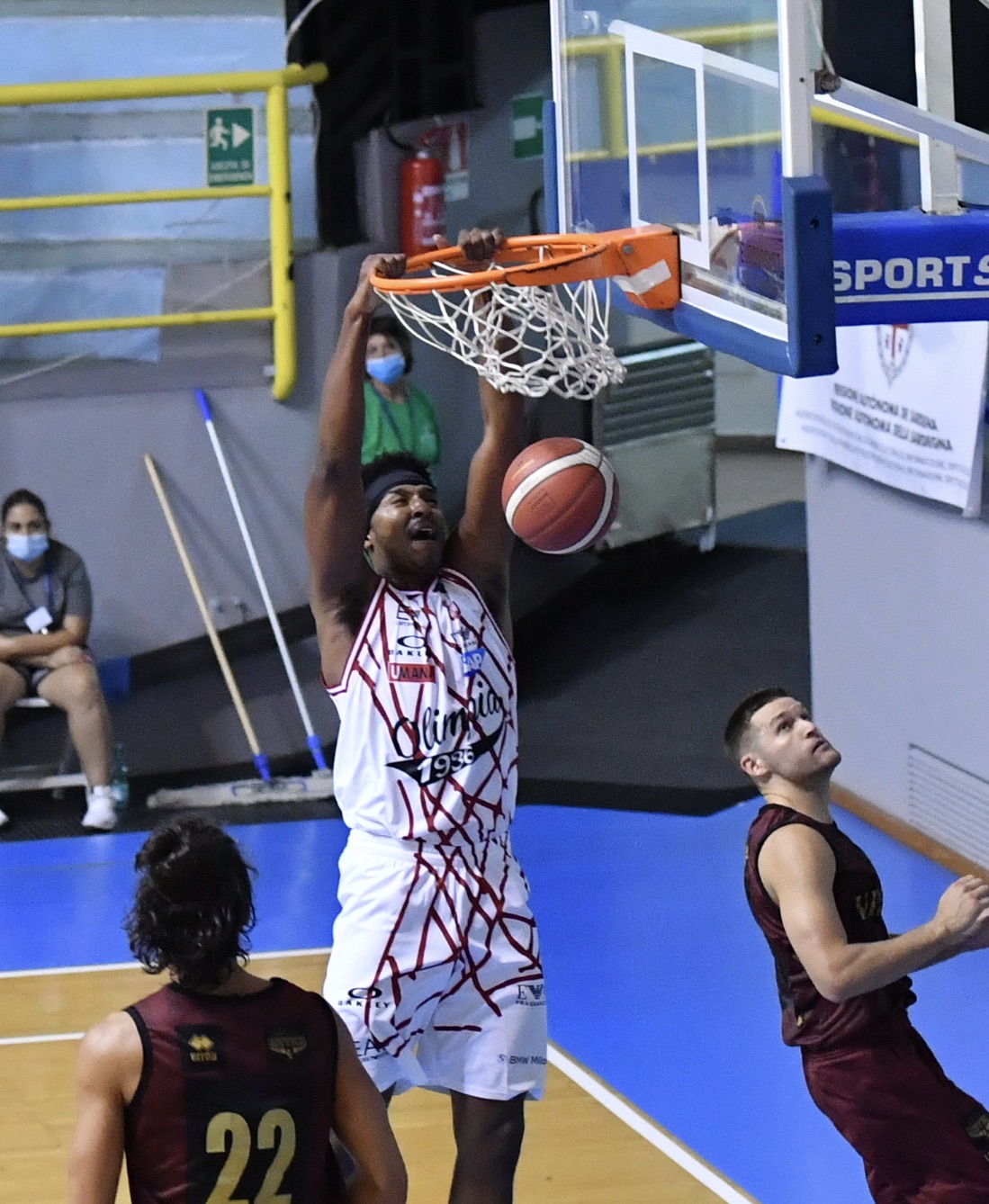 City of Cagliari Reyer vs Olympia