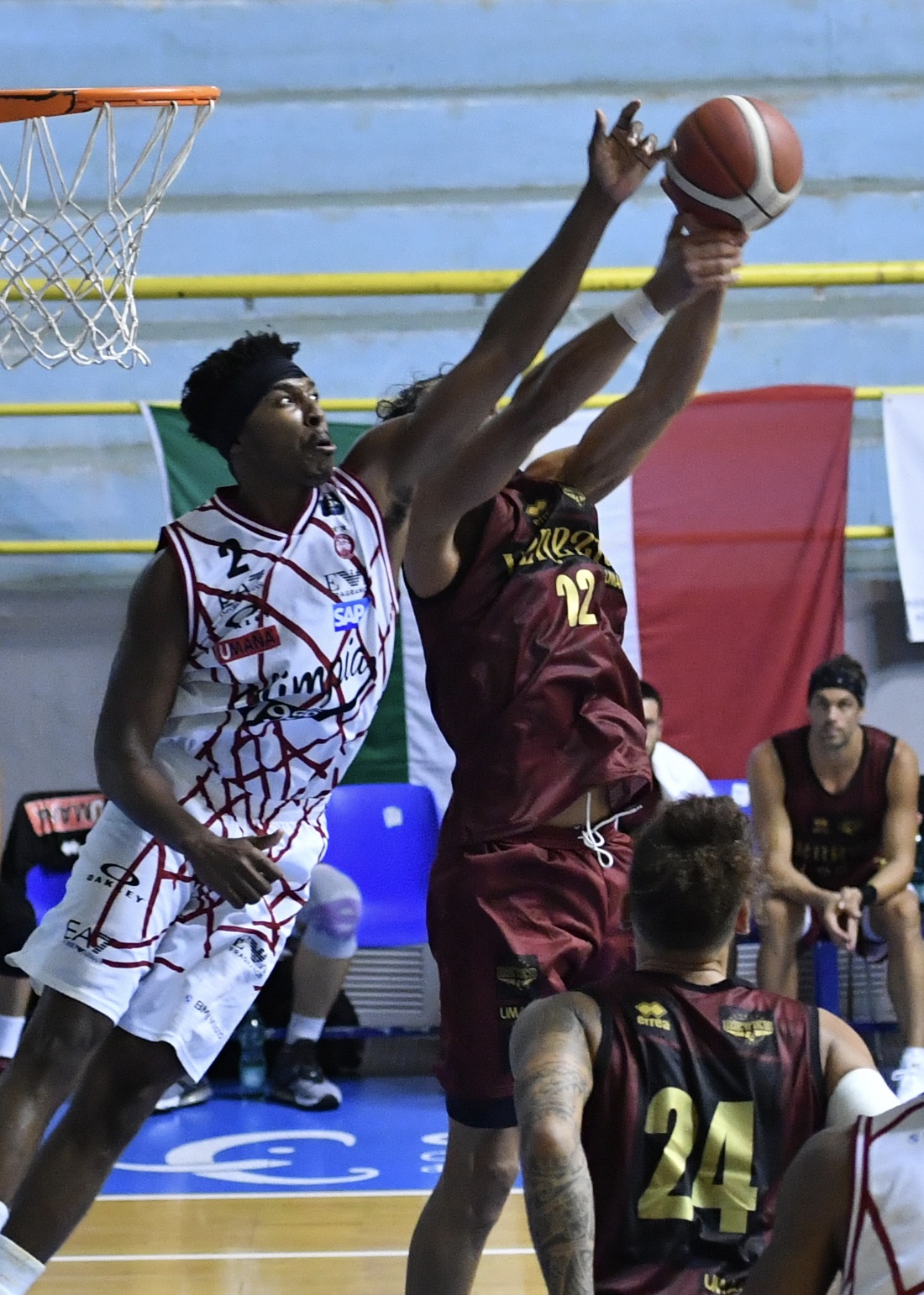 City of Cagliari Reyer vs Olympia
