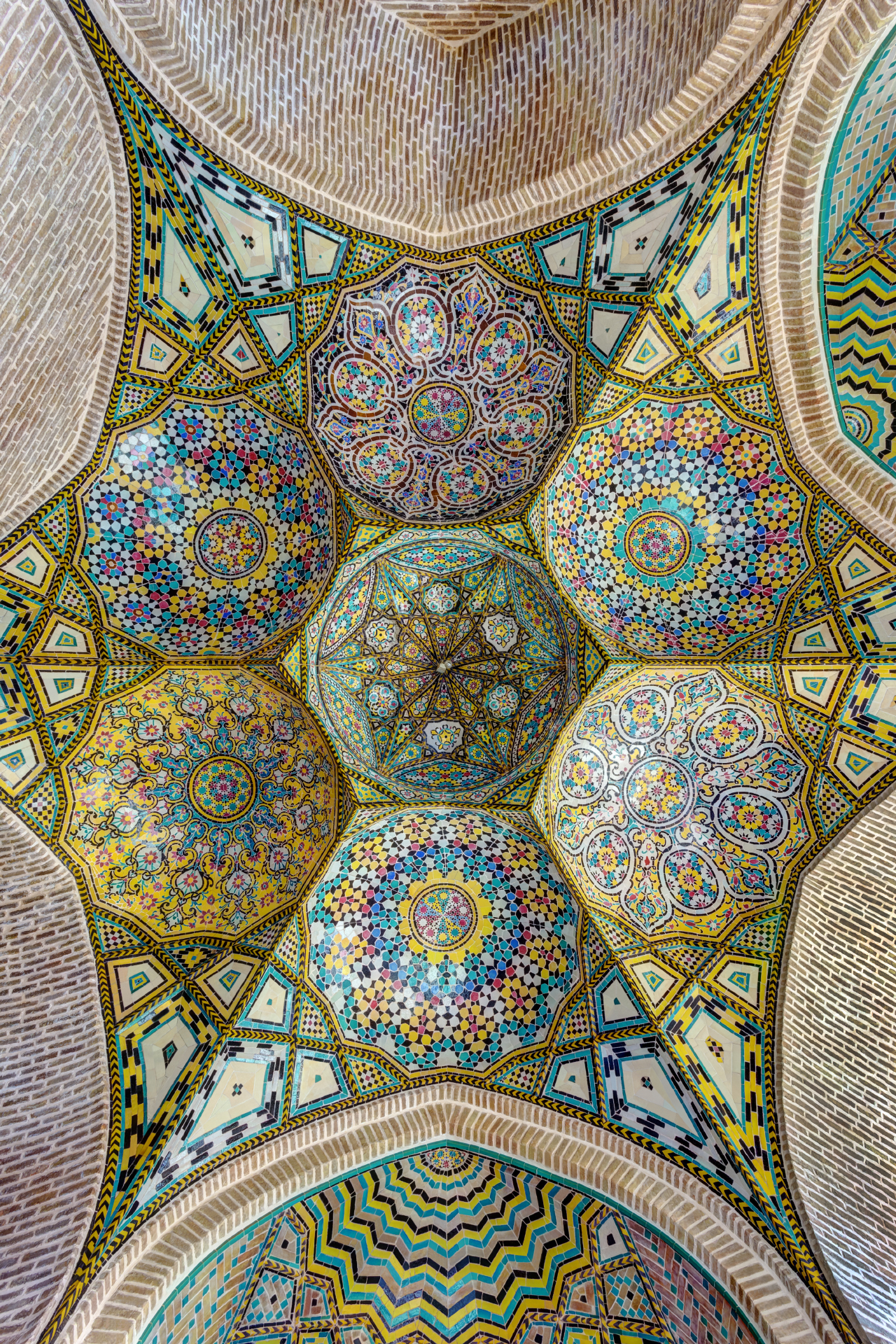 La Moschea sepahsalar - Sette ciotole volta