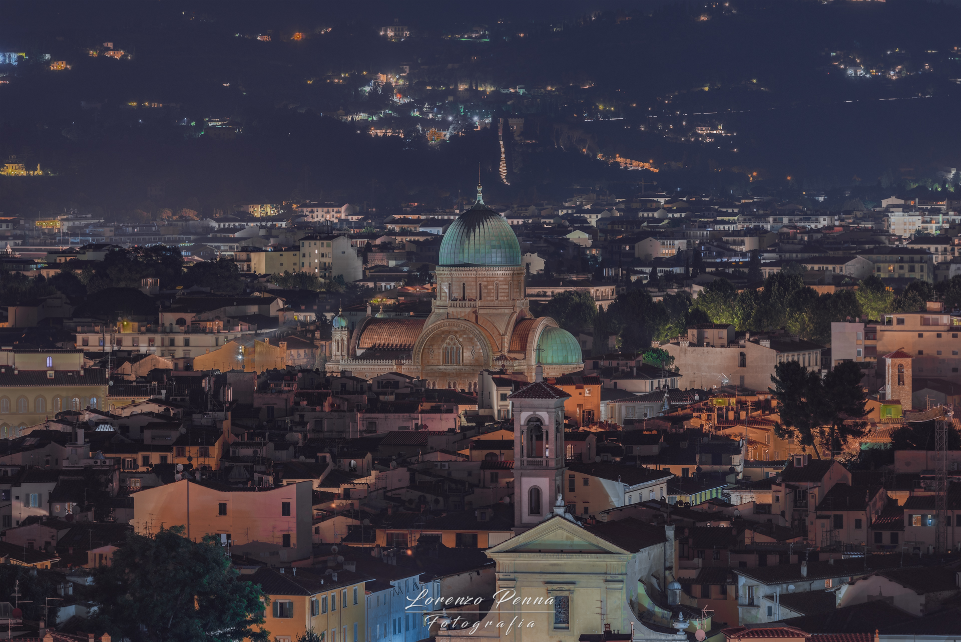 Major Israeli temple in Florence