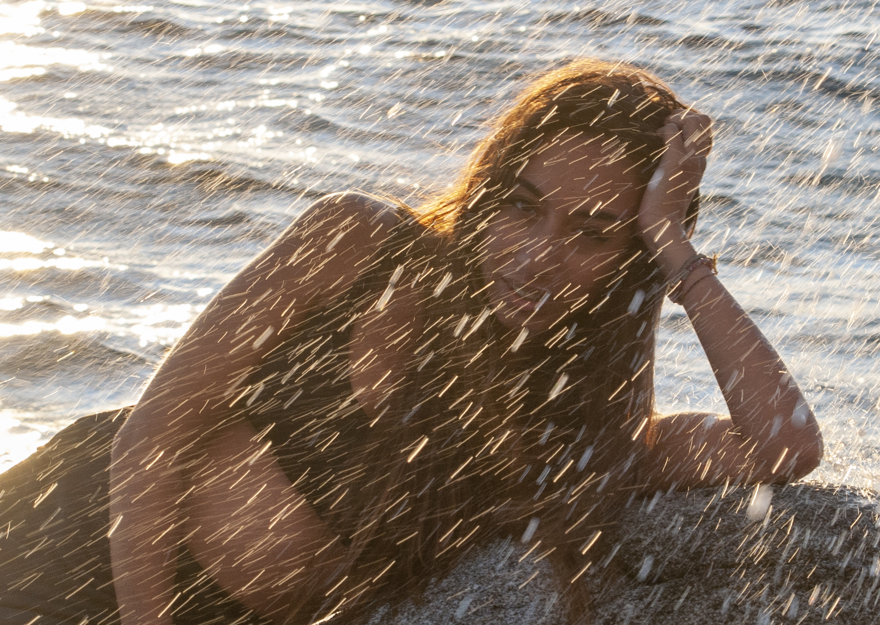 between the sea and the rocks