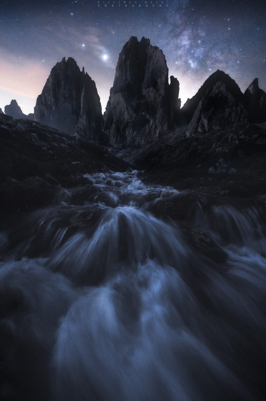 Between night and day