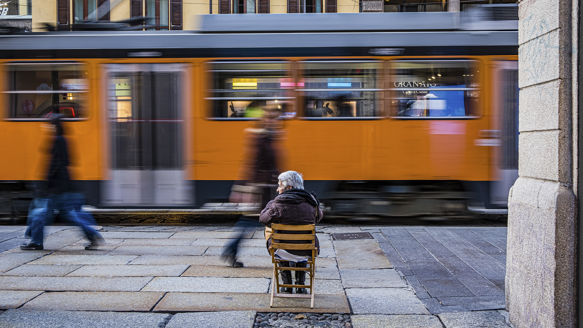 Milano: passa il tram!