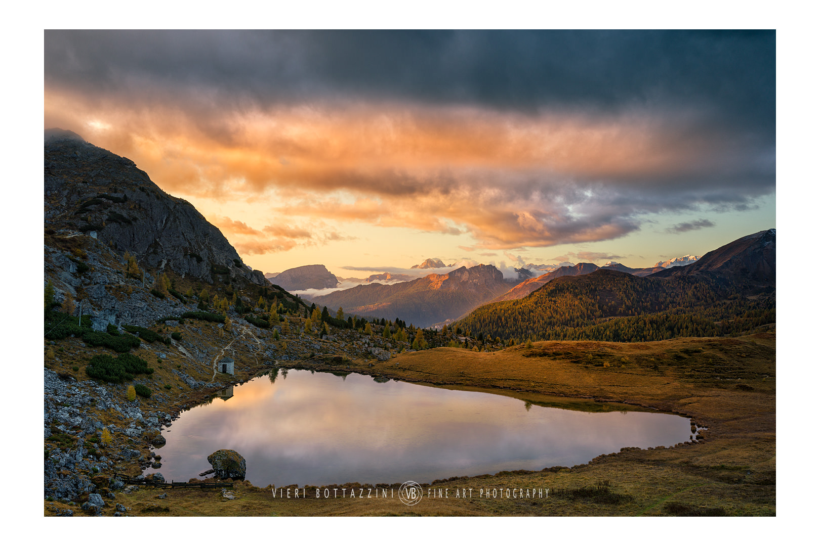 Alba a Valparola, Dolomiti