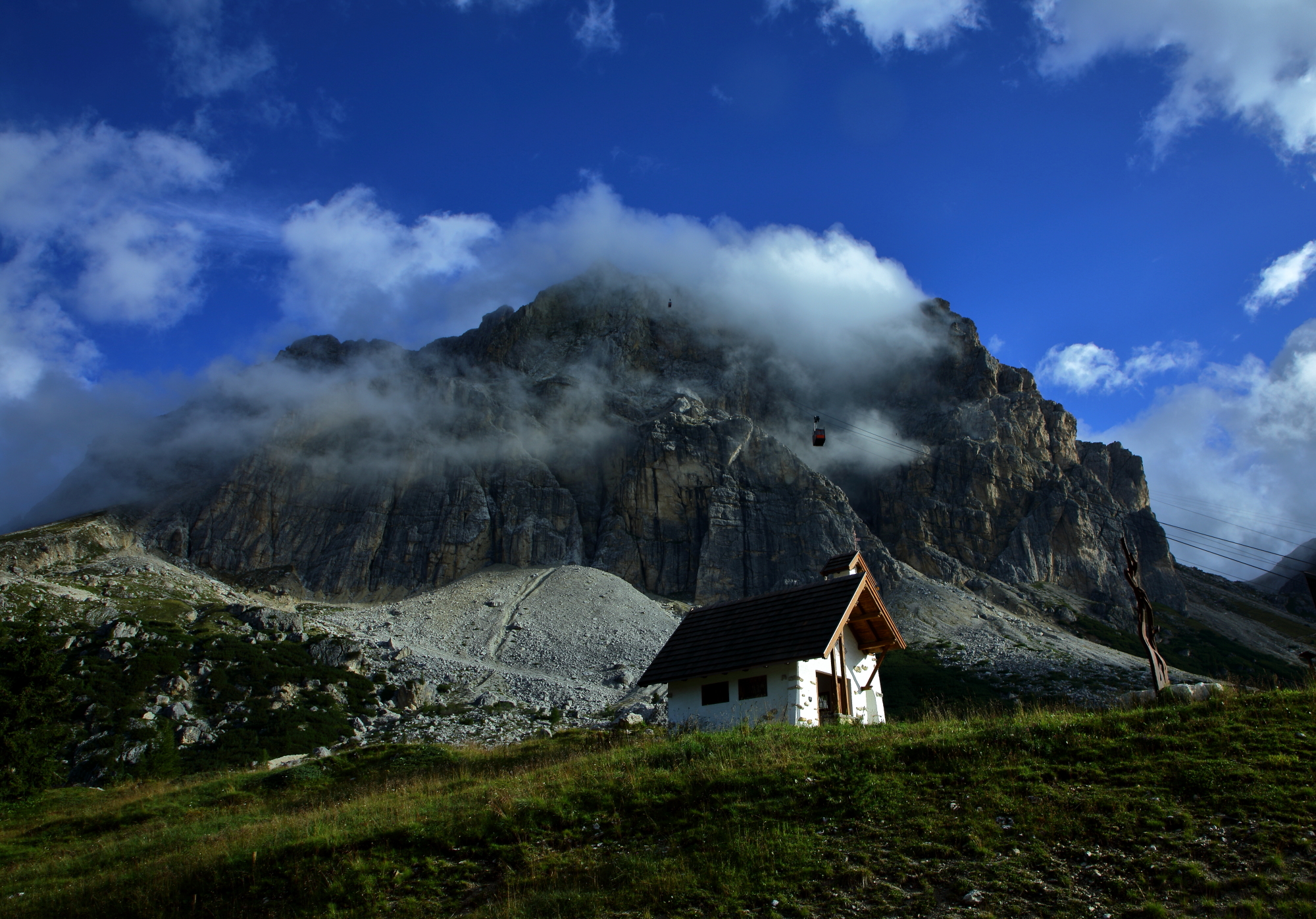 Funivia del Lagazuoi ( passo falzarego) Bl.