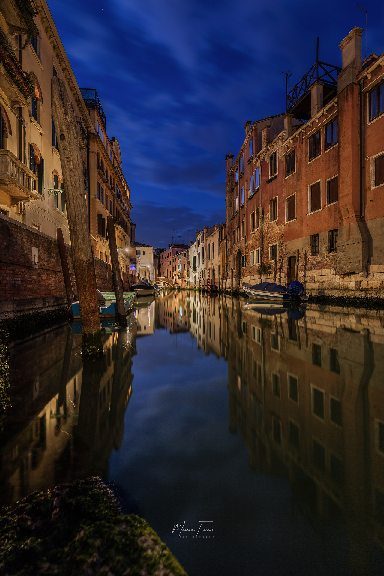 Between bridges and hidden calluses