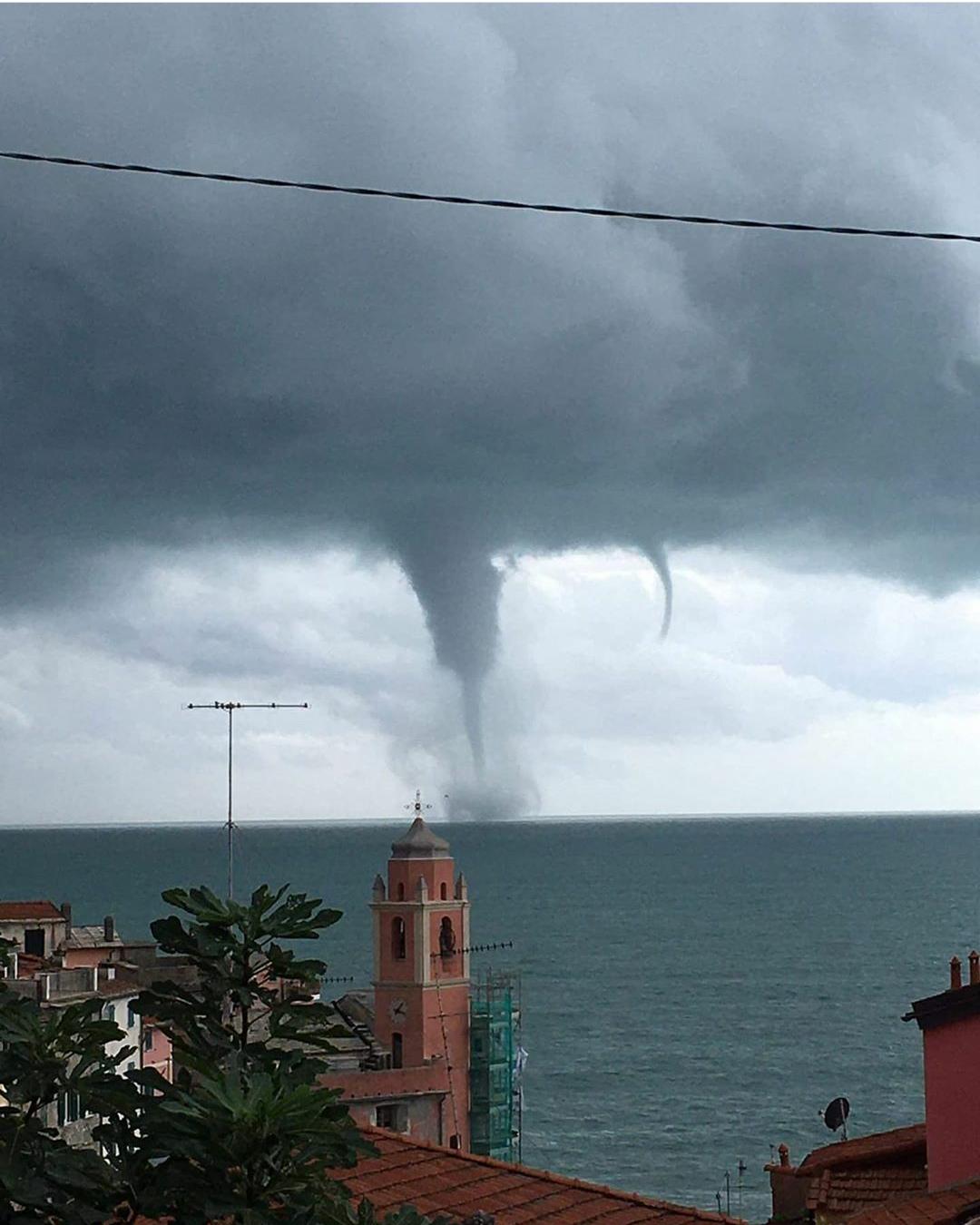 tromba d'aria a la spezia...