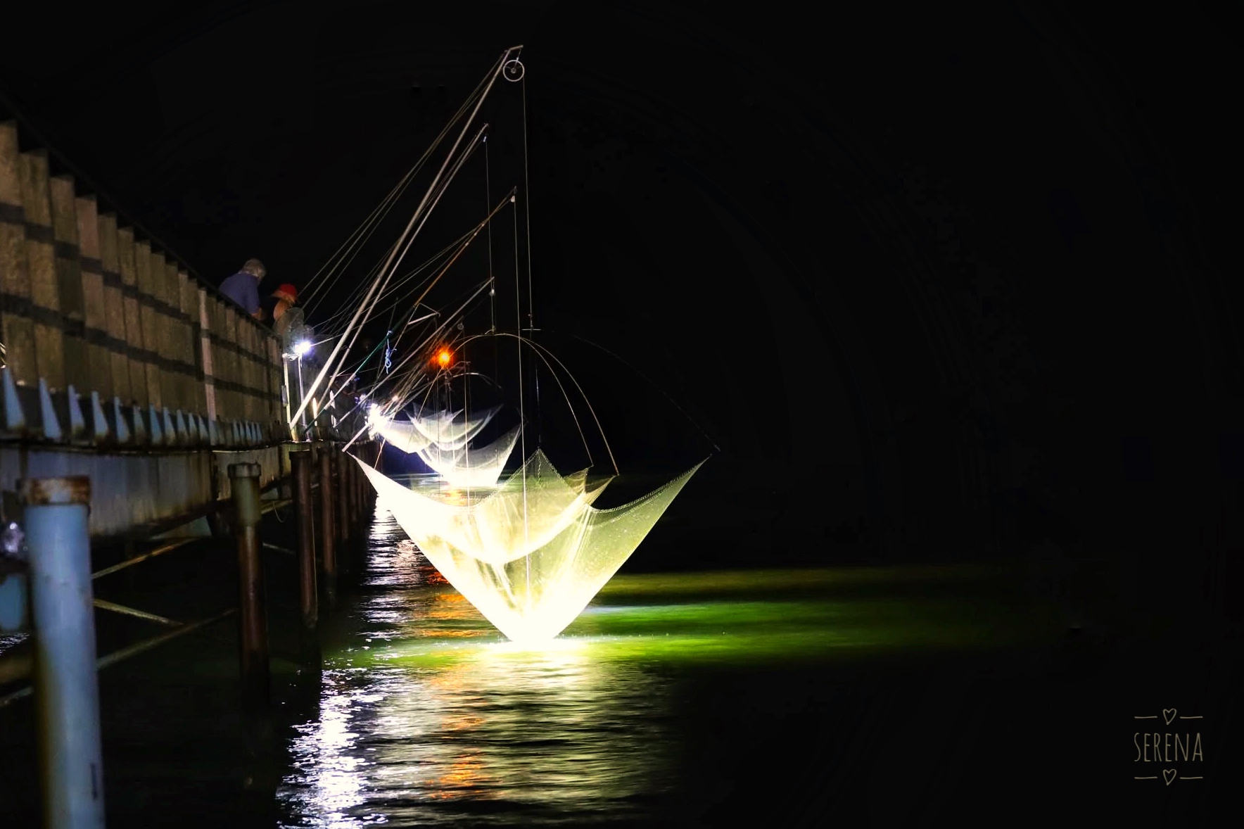 Pescatori nella notte