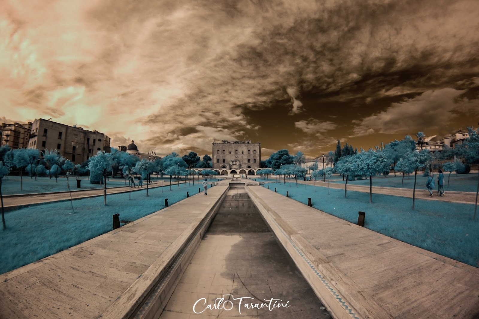 Palazzo della Zisa - Palermo - ture color