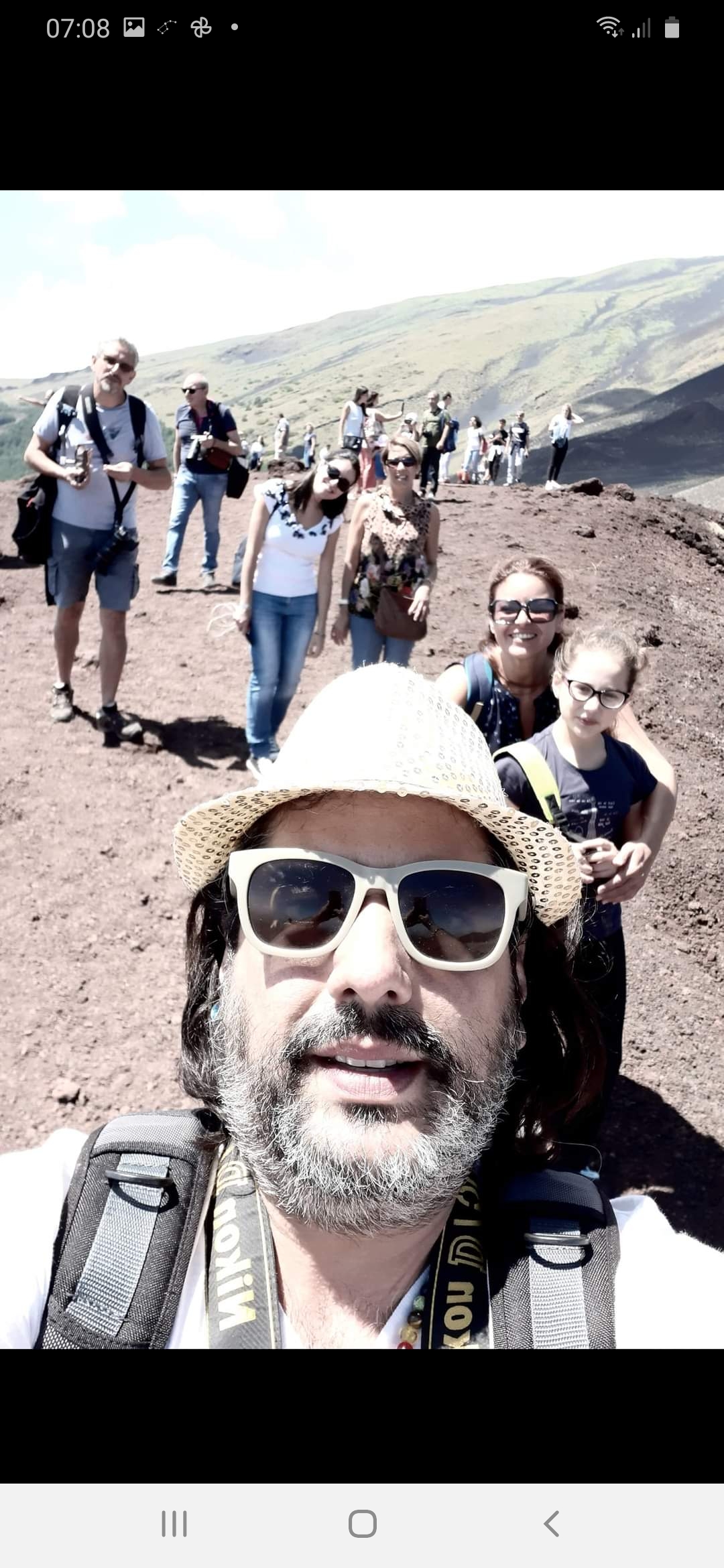 The selfie that photographer that makes you stay on stage