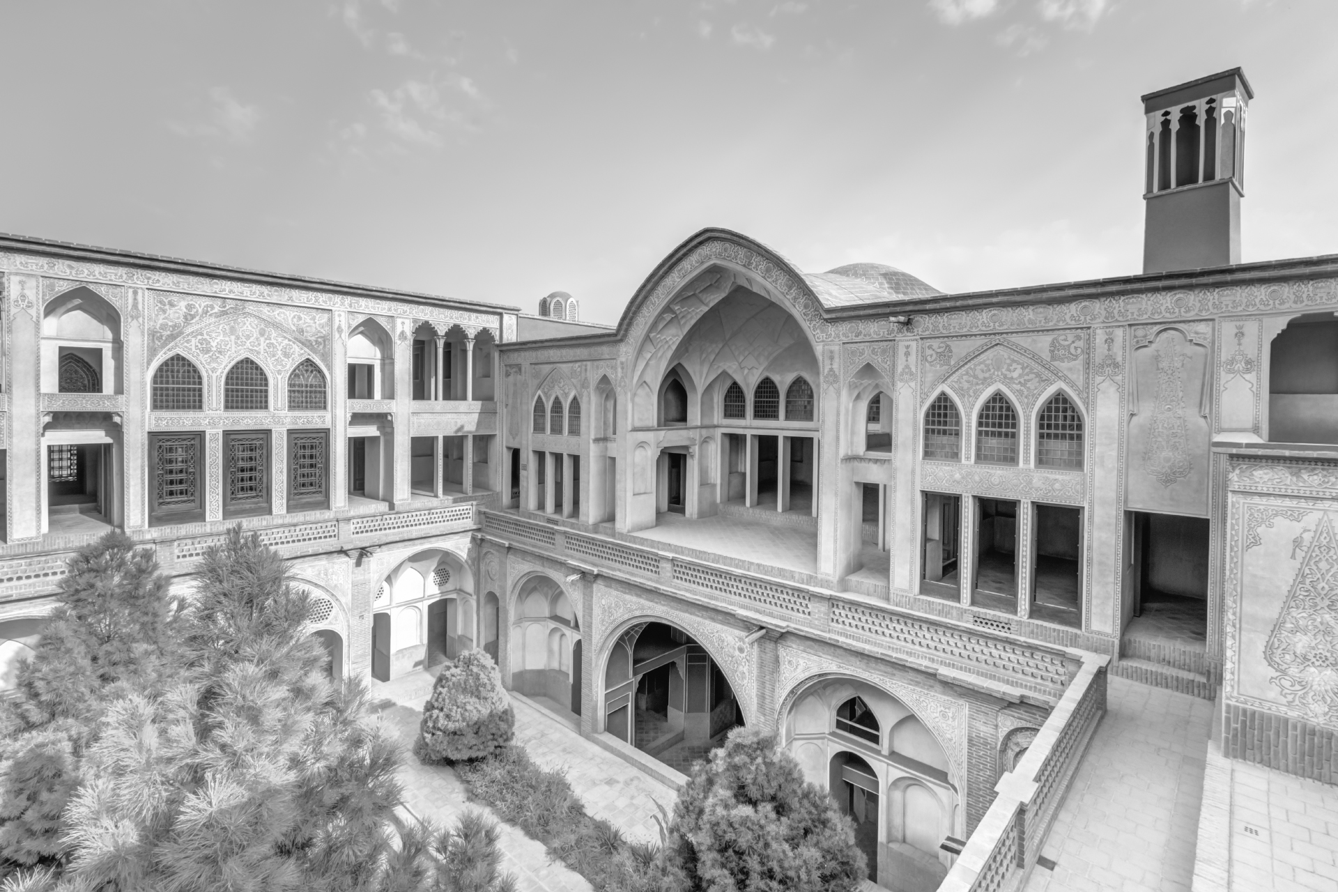 Casa Abbasiana, portico nord