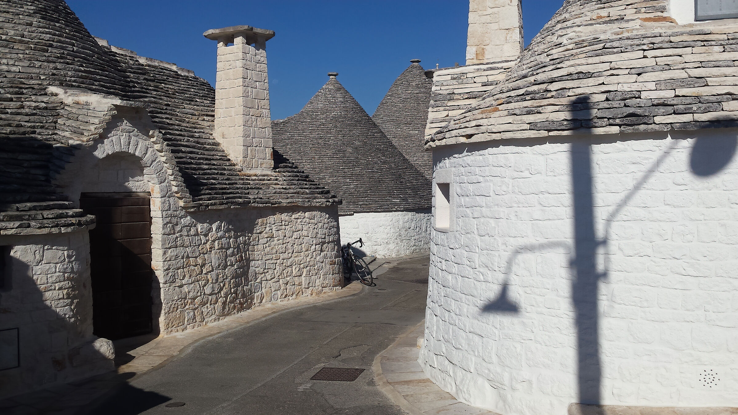 Puglia: cartolina da Alberobello