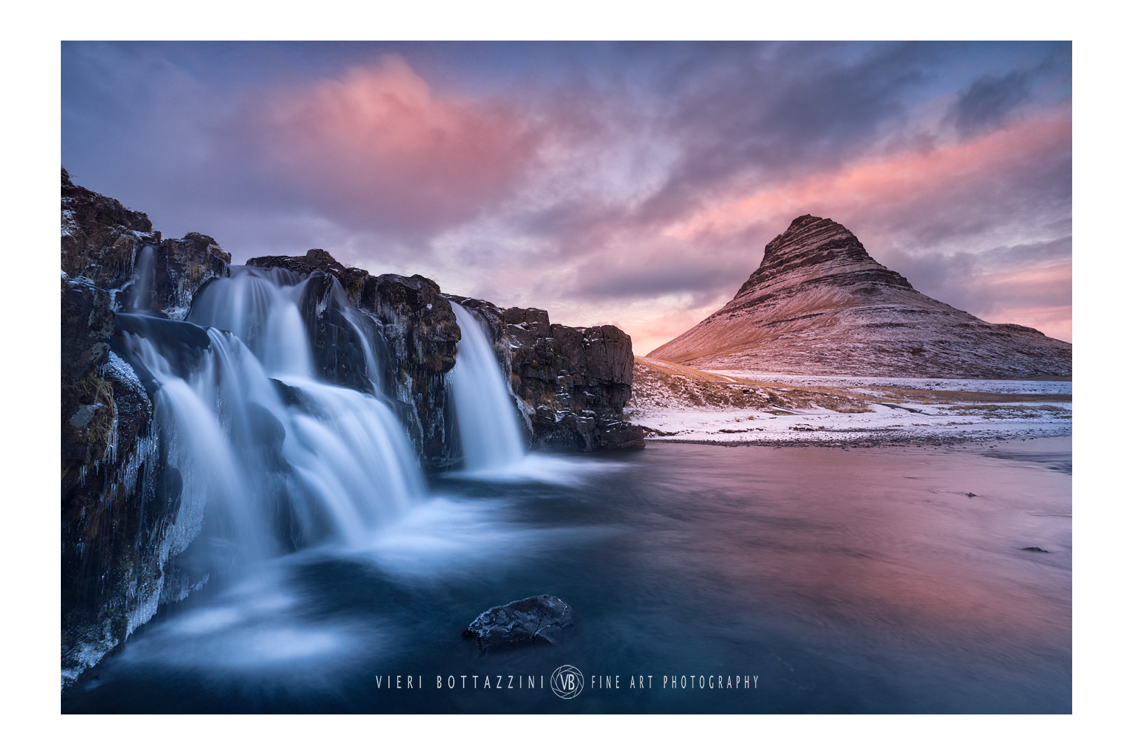 Kirkjufellsfoss al tramonto