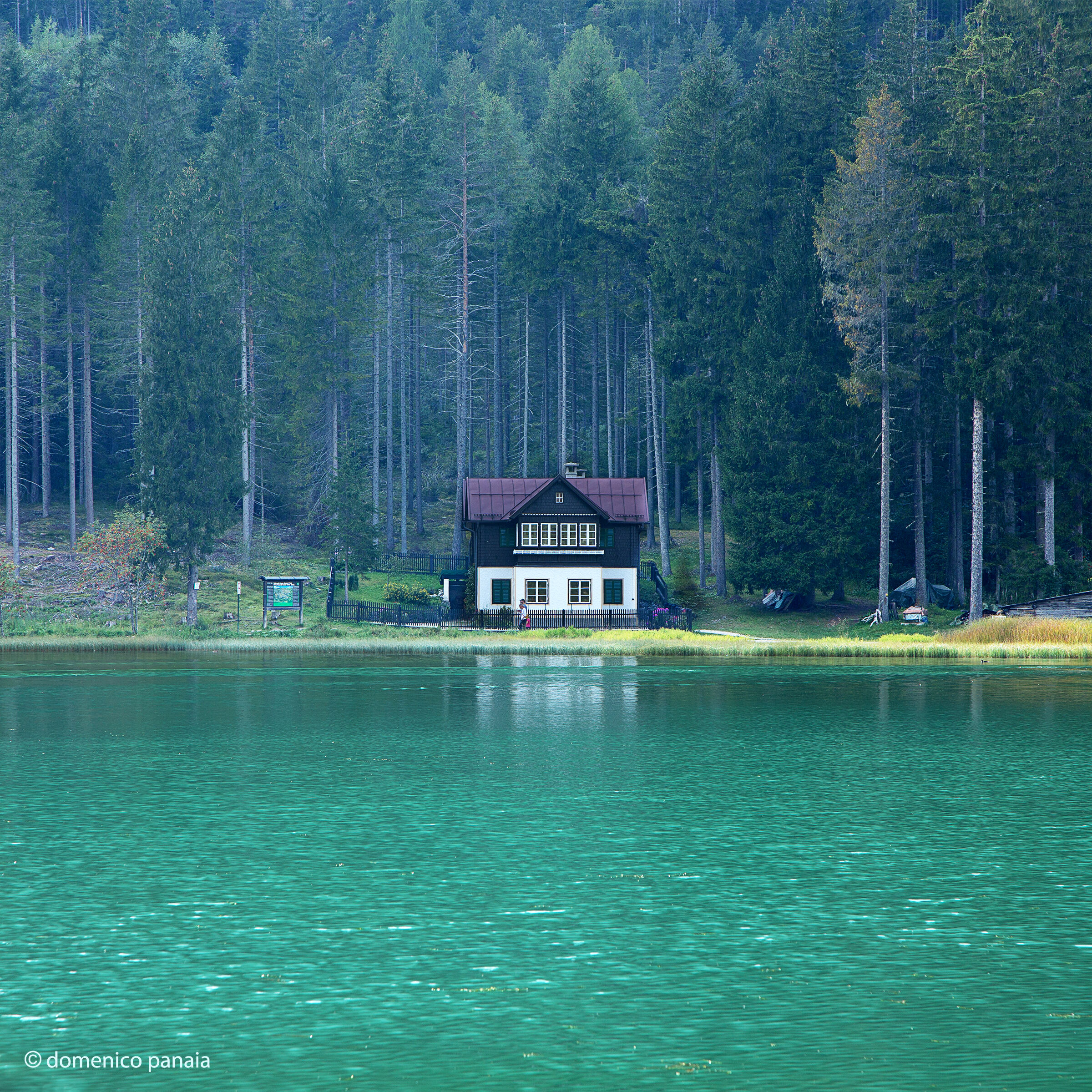 la casa sul lago (dobbiaco)
