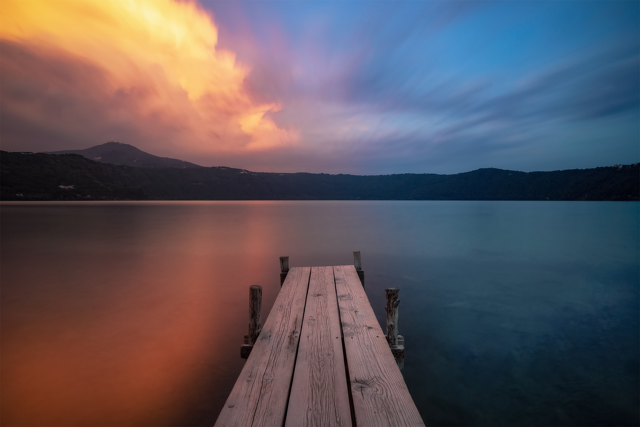 Game of colors at Lake Albano