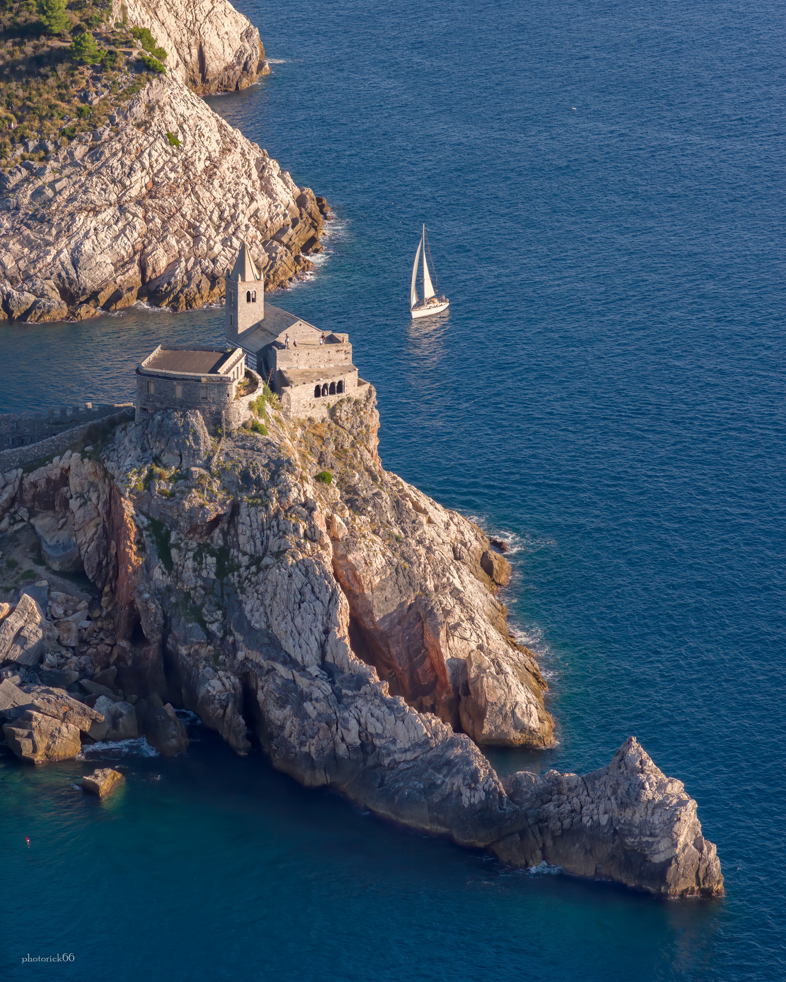 Portovenere , la Chiesa di San Pietro