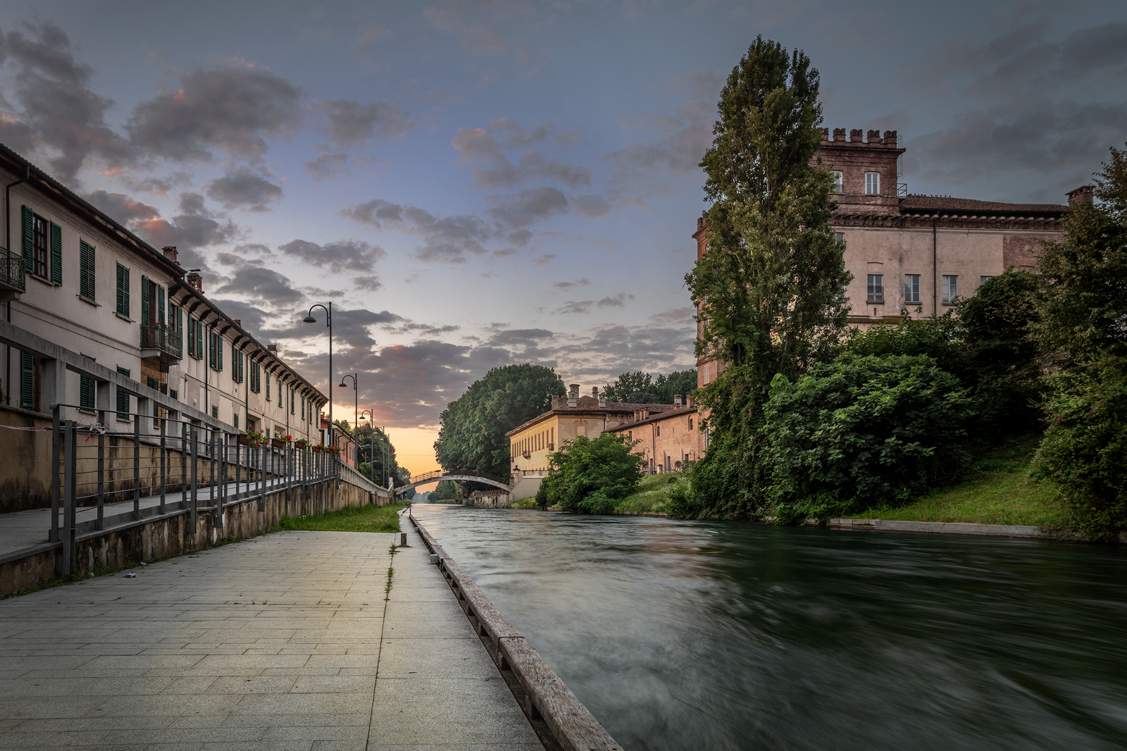 Naviglio Grande un mattino....