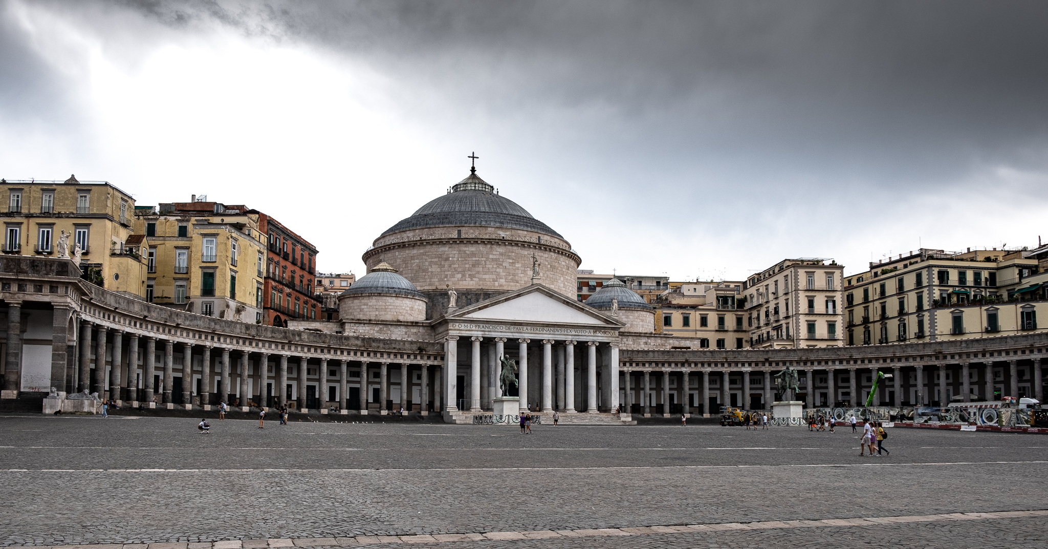 Piazza del Plebiscito Napoli