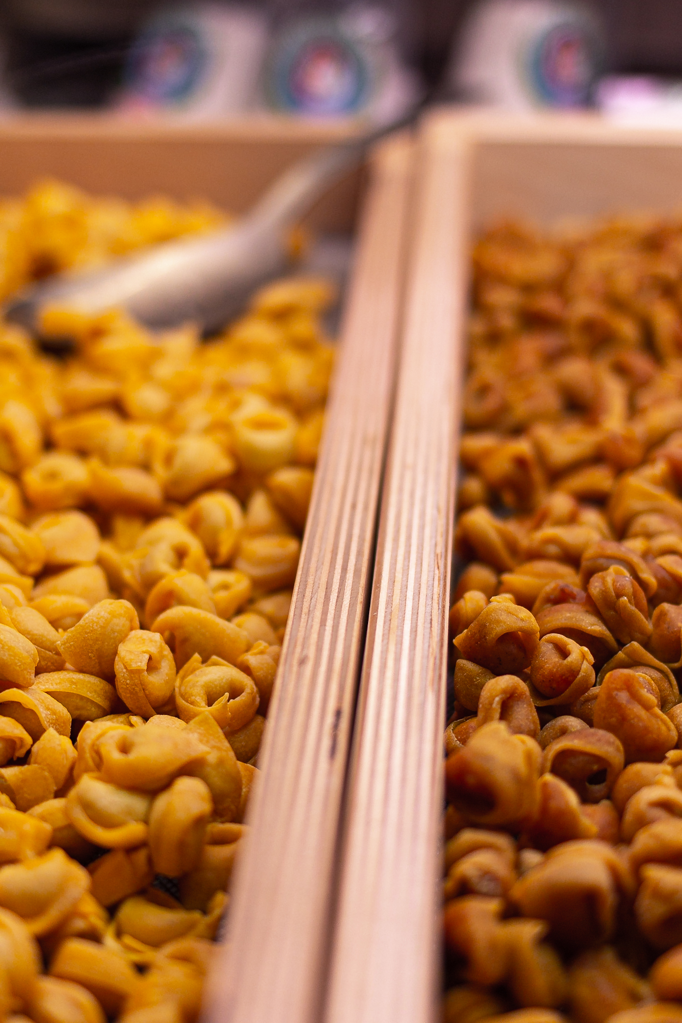 Venus and her hombelichi