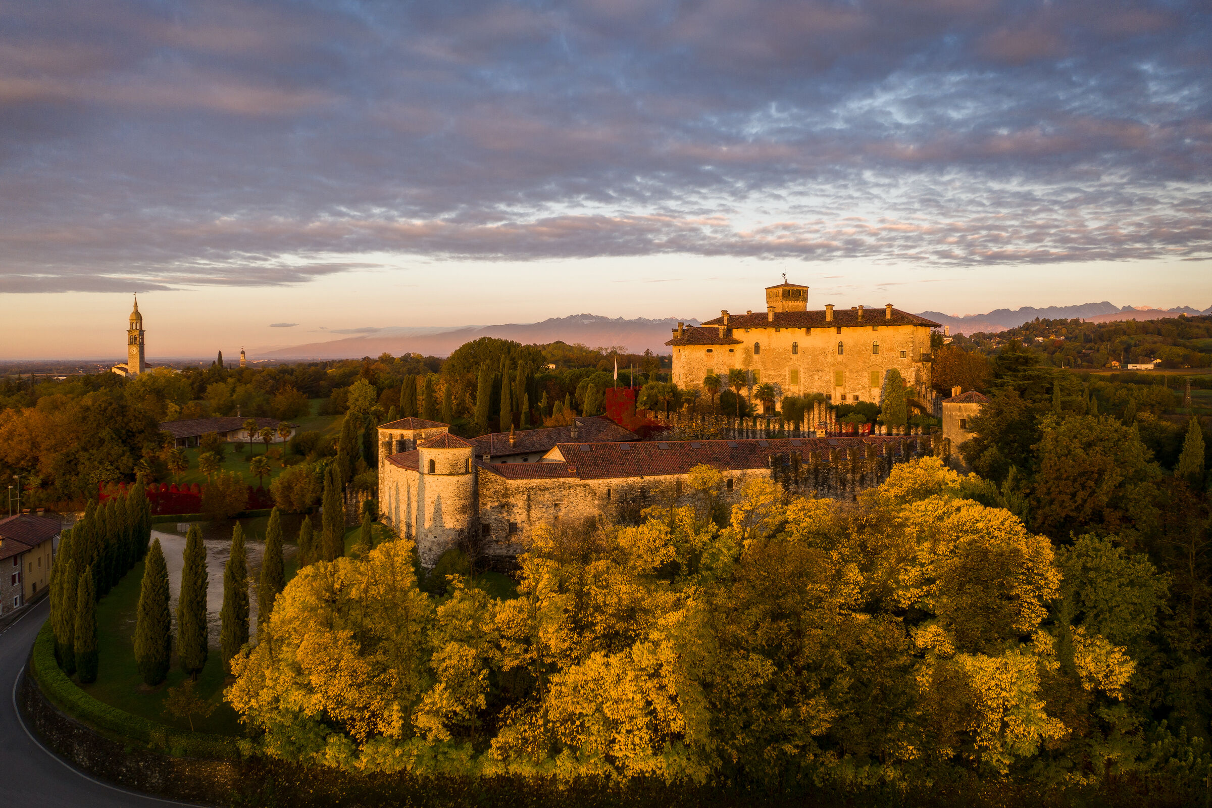 Sunrise over the Castle