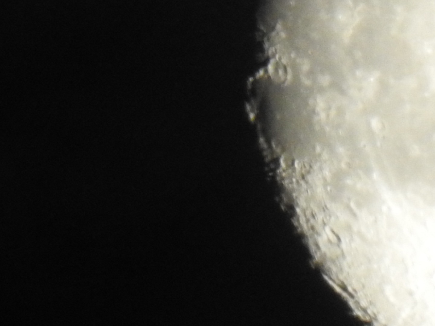 Luna 4000mm 166x