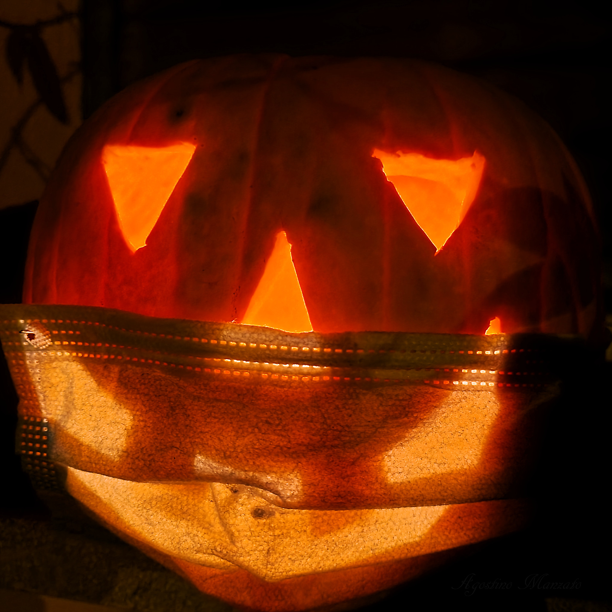 Halloween covid comply