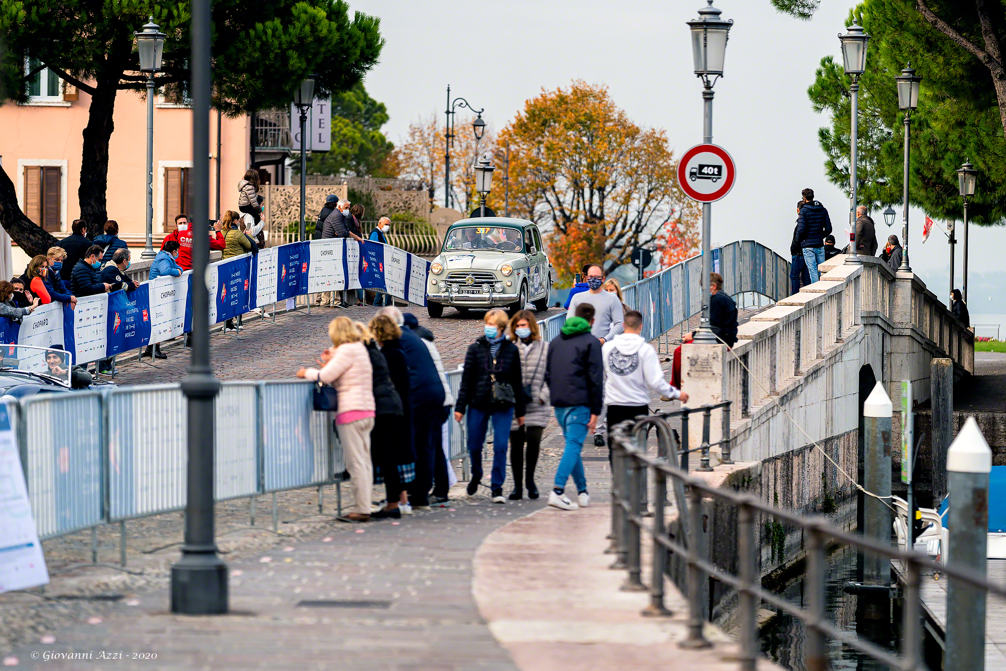Passaggio sul ponte di Desenzano