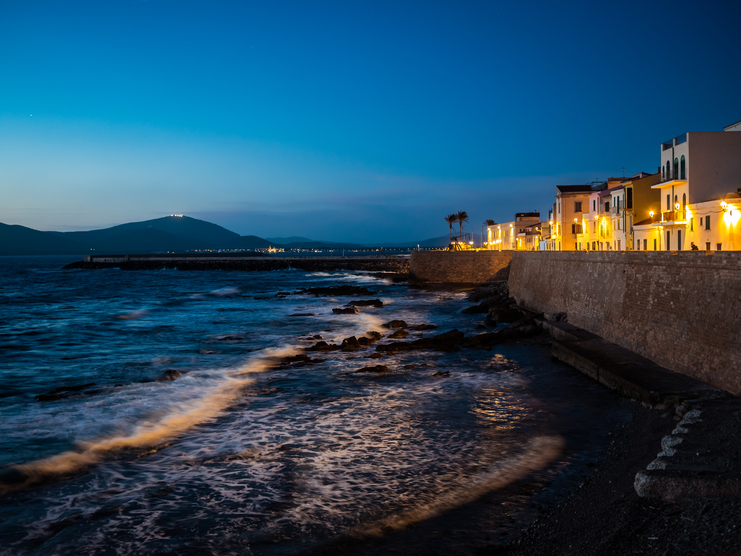 Alghero all'ora blu