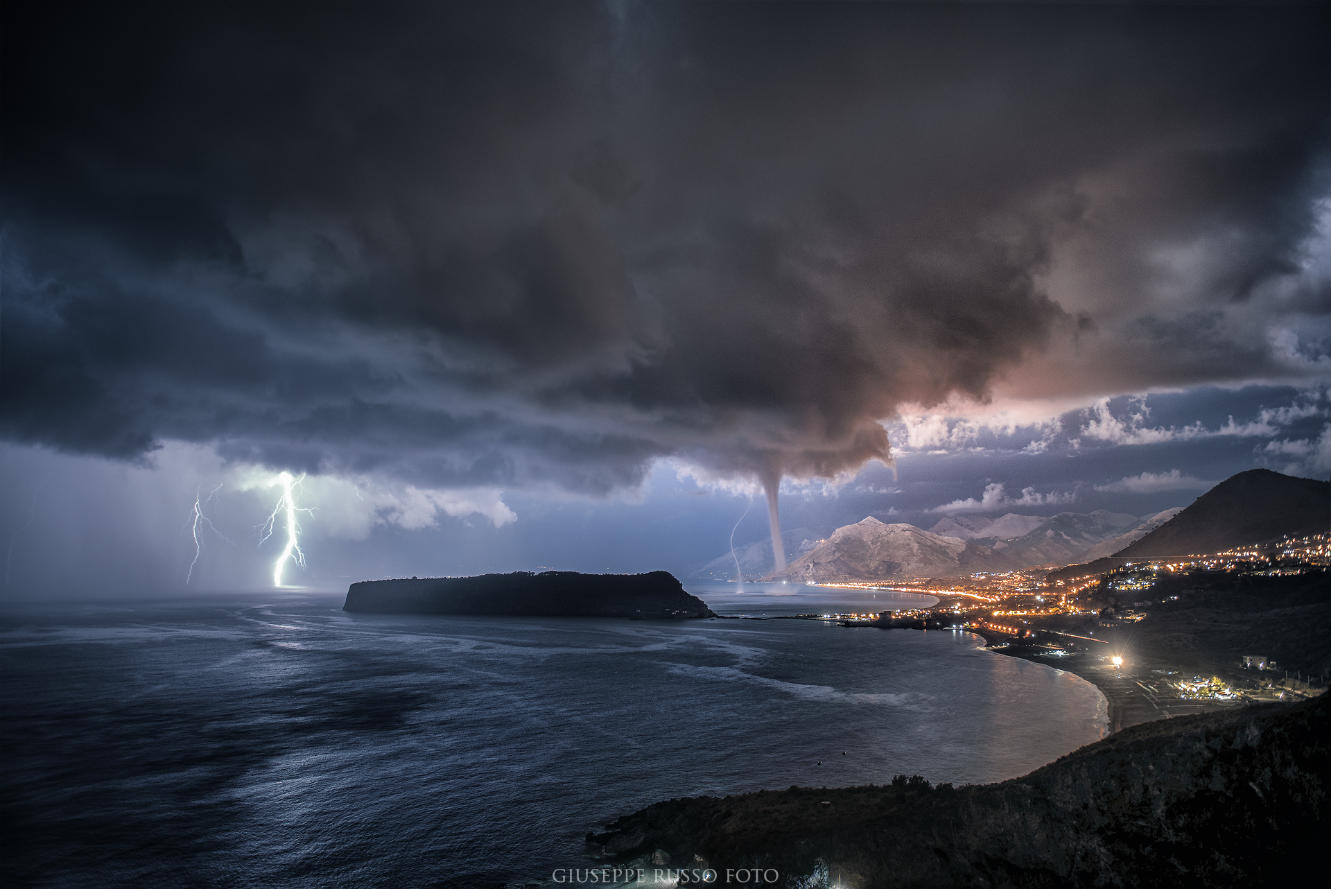 Apocalyptic shot some years later