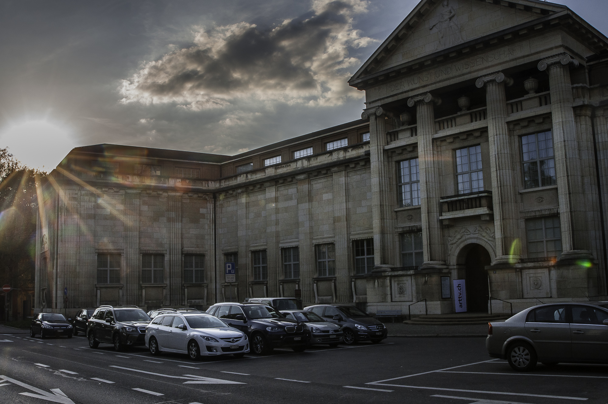 il municipio in flare