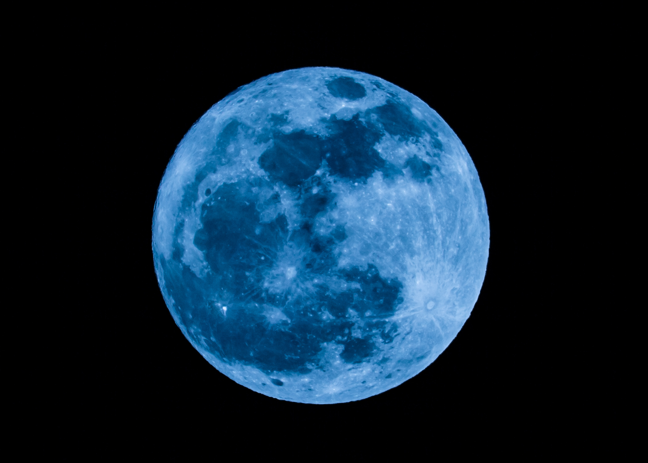 luna blu