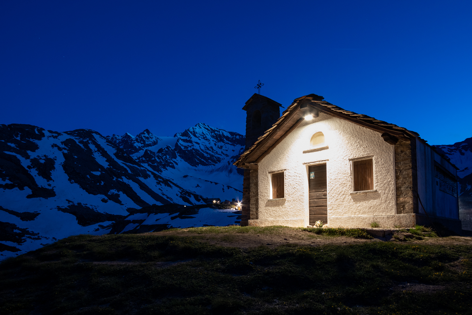 Blue Hour al Gran Paradiso