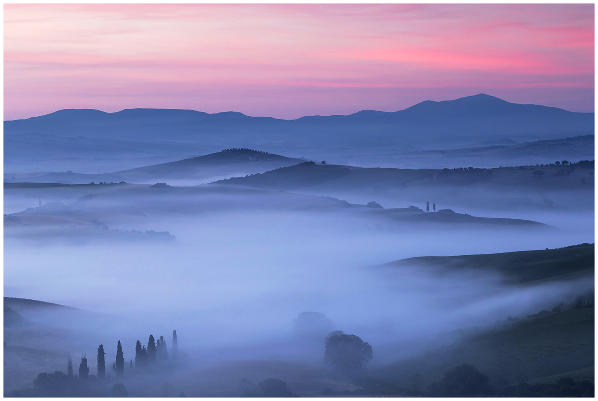 sunrise in the Tuscan hills