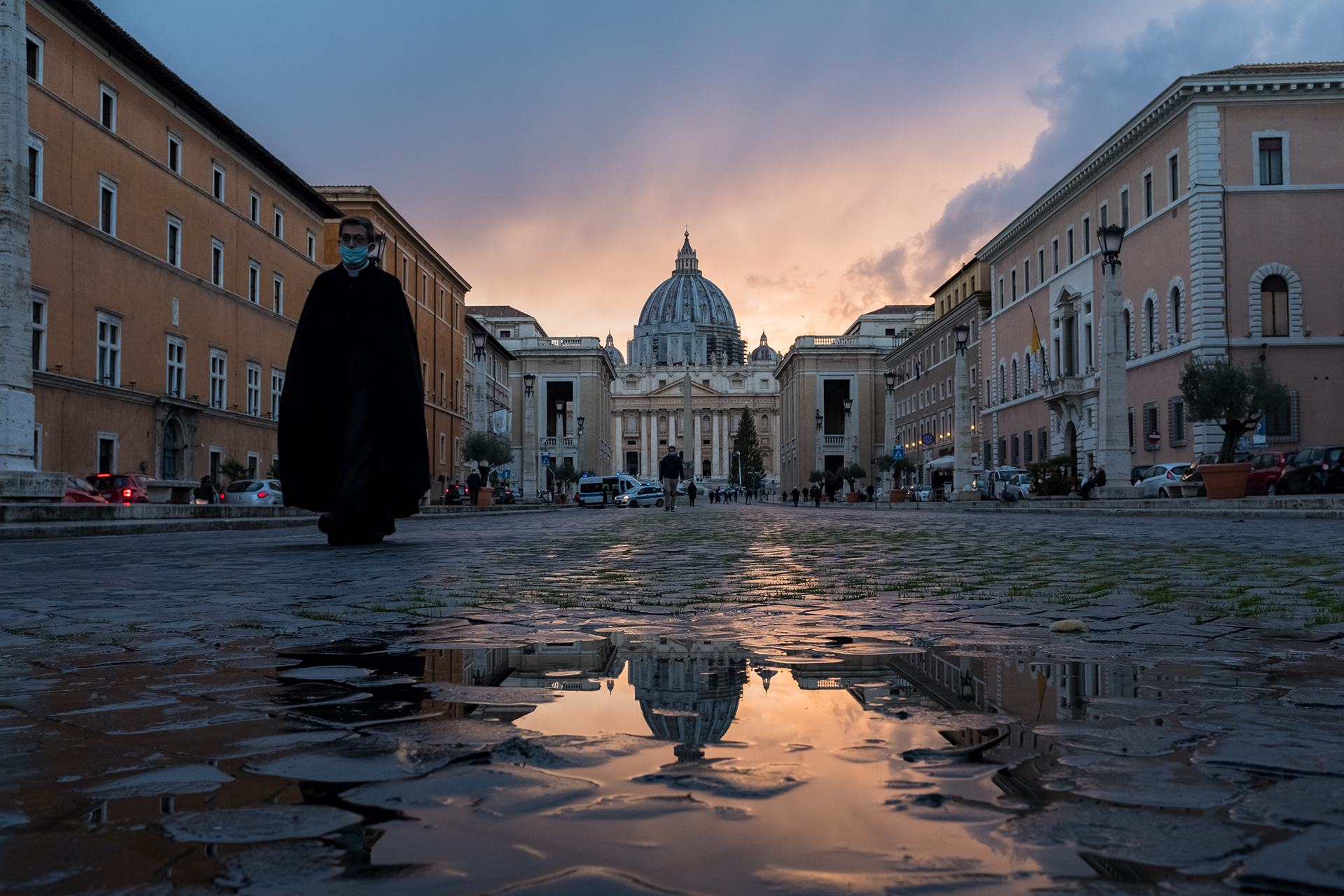 Reflexes and Holiness