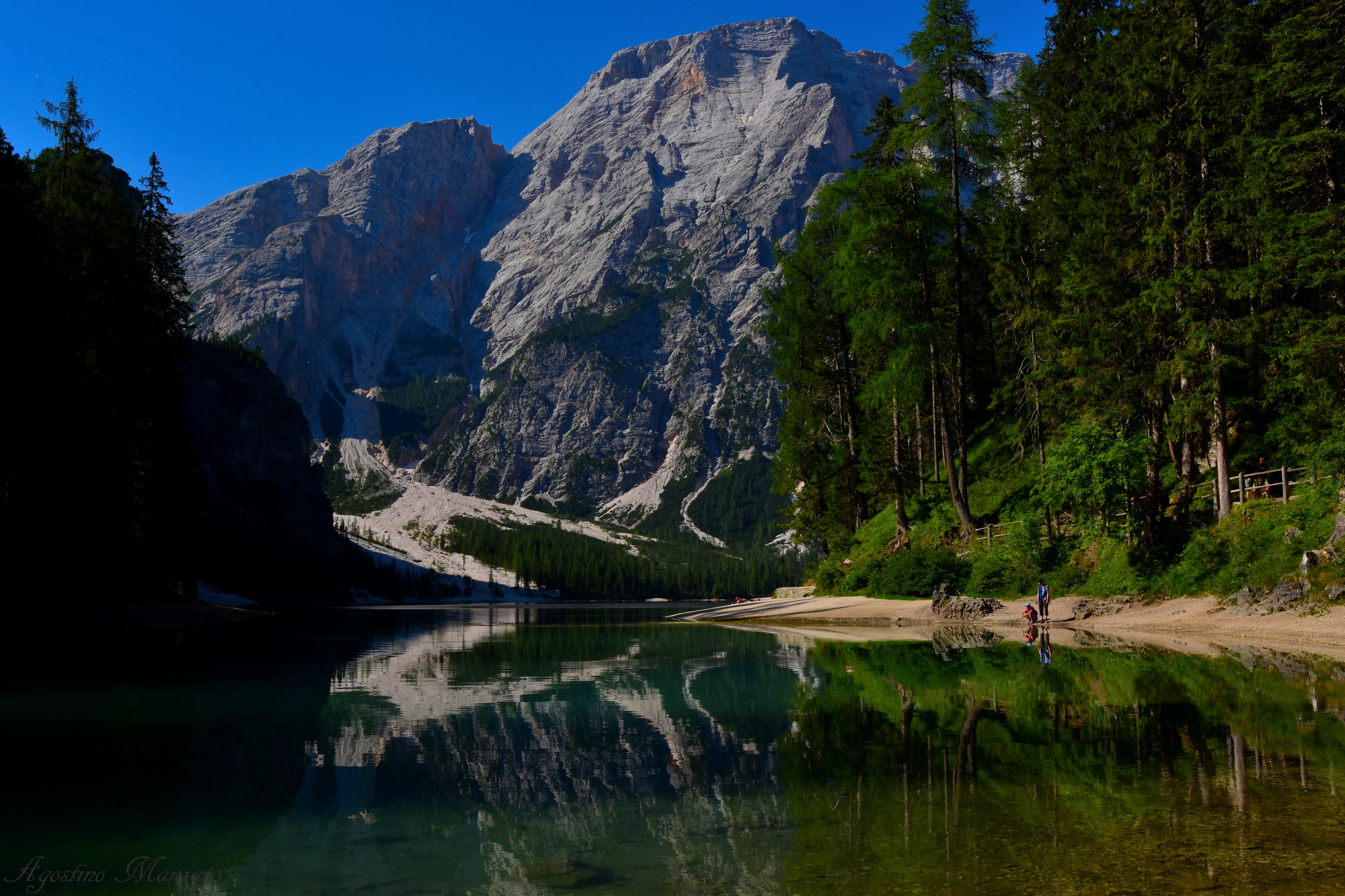 The colors of Lake Braies