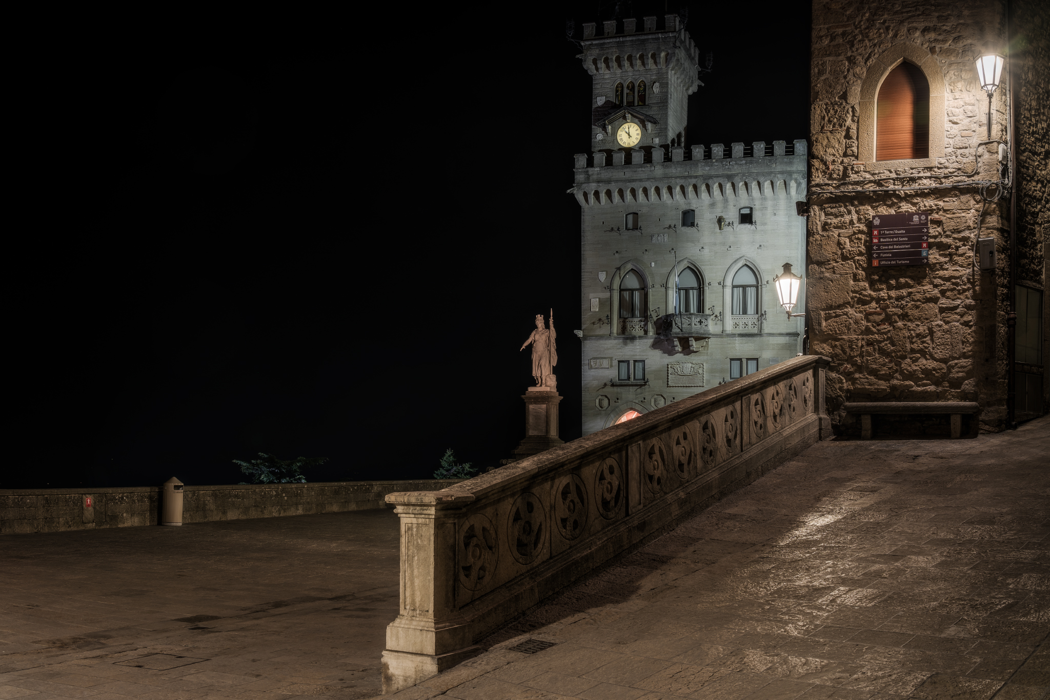 Piazza Della Libertà - San Marino