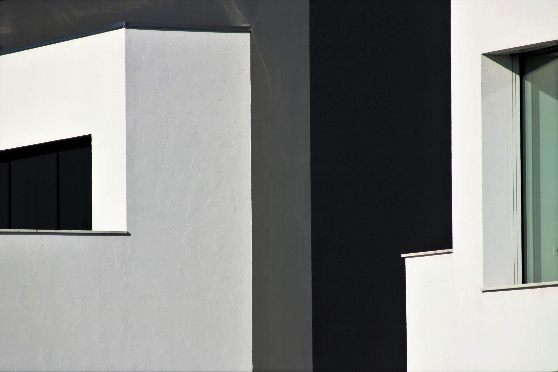 Architectural glimpse