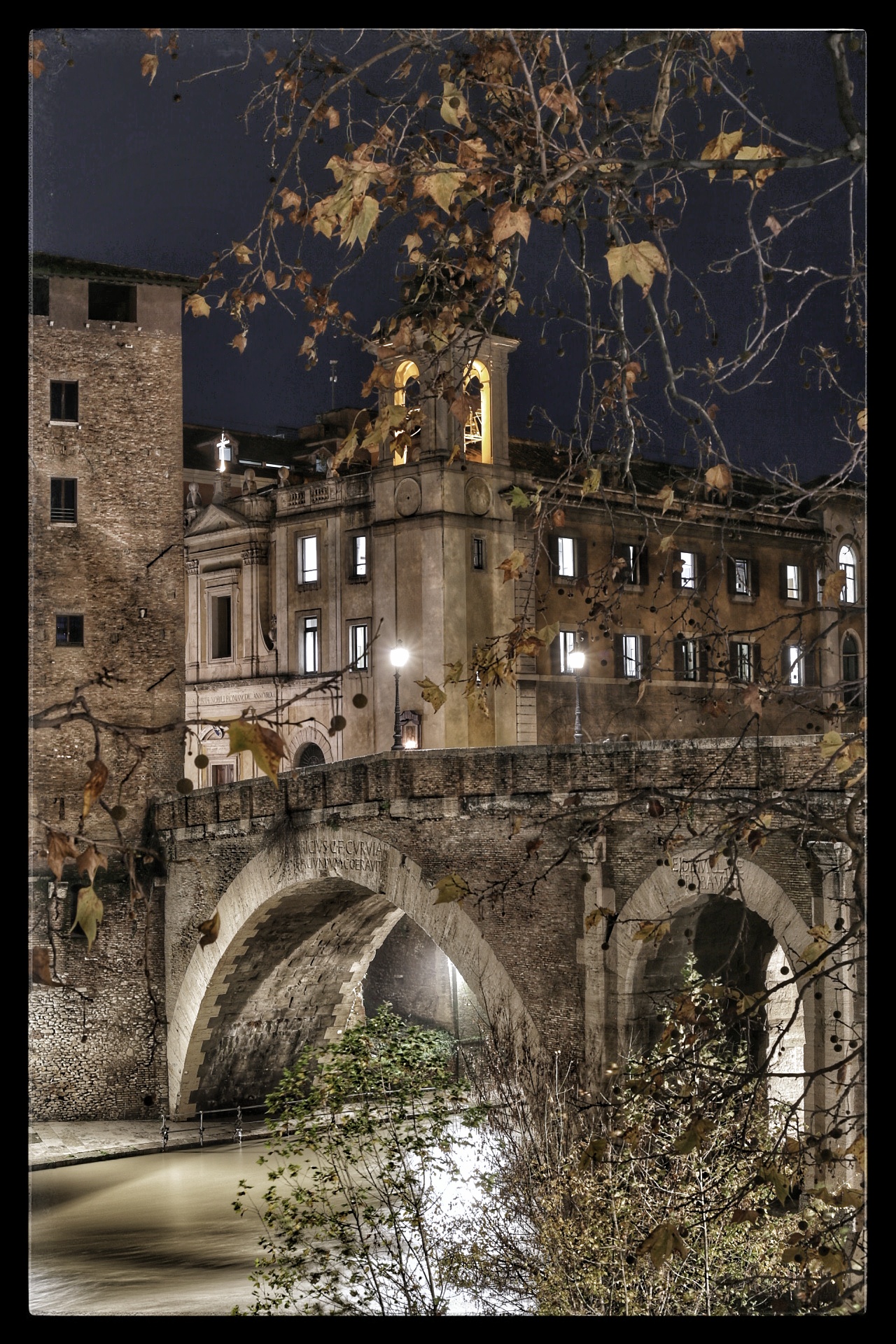 Fabricio Bridge and Tiber Island