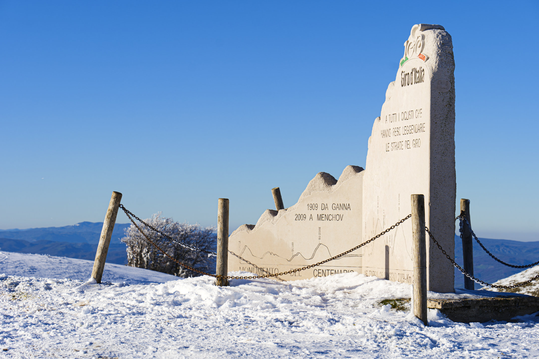 Monumento al centenario del giro d'Italia
