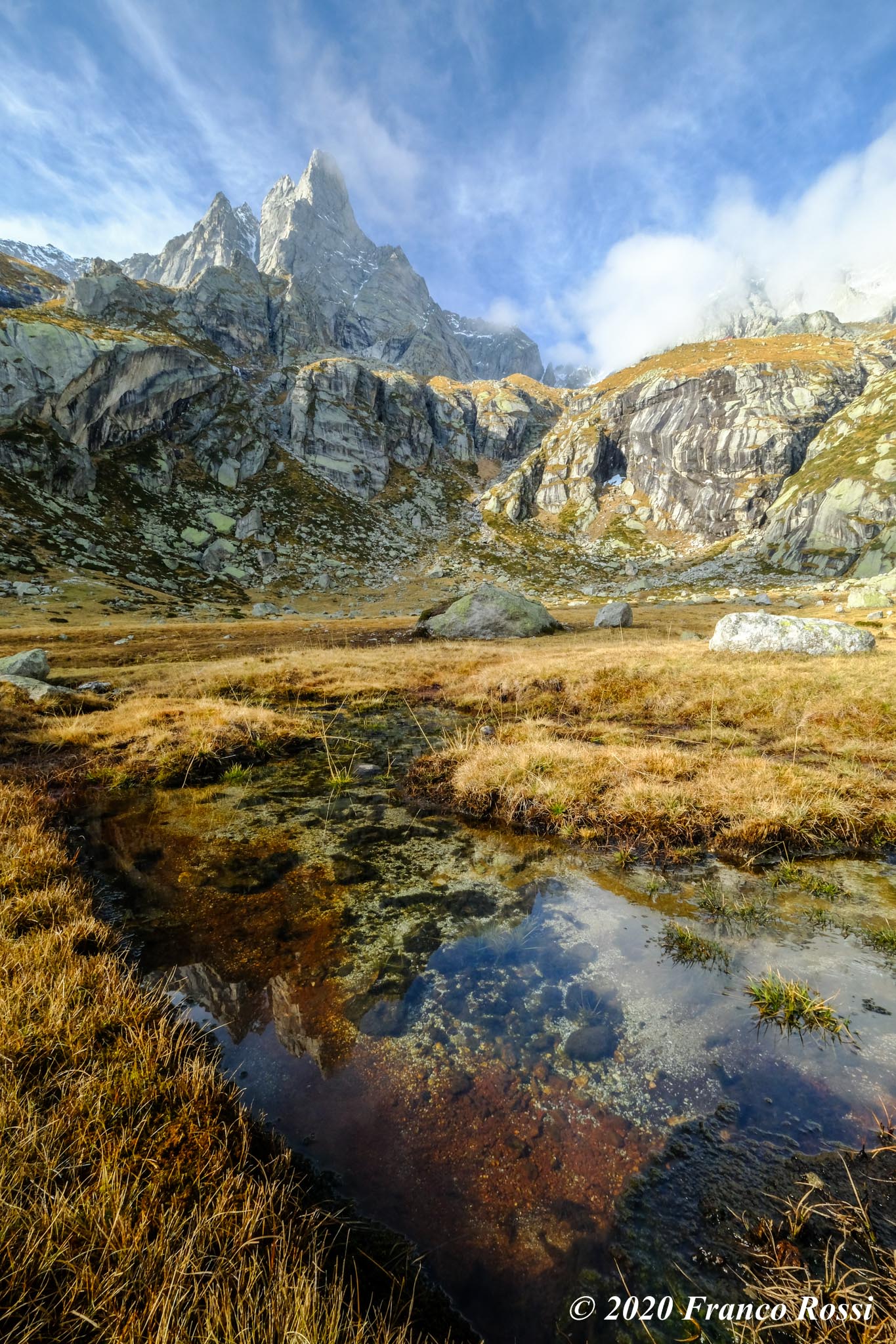 Towards the Allievi hut, Val di Mello